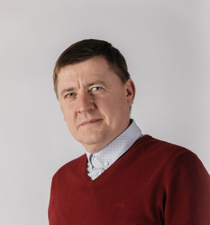 Dr. Donatas Burneika